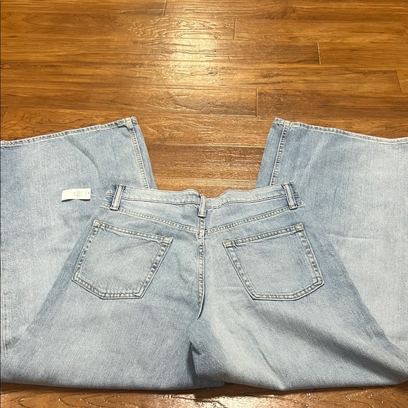 NWT GAP baggy Jeans - Picture 3 of 5